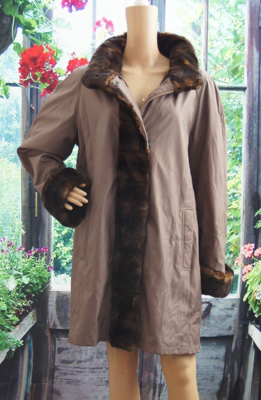 Gallery Faux Fur Trim Overcoat size XL